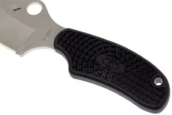 Spyderco ARK Salt FB35PBK Couteau De Cou -Magasin De Couteaux SPFB35PBK 03 spyderco ark h1 nekmes spfb35pbk 03
