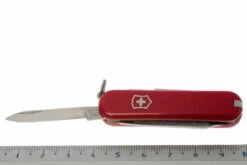 Victorinox Signature Rouge 0.6225 Couteau Suisse -Magasin De Couteaux VT 06225 04 victorinox signature rood vt06225 d4