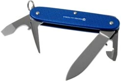Victorinox Pioneer Alox Blue 0.8201.22R4.KTE1 Knivesandtools Edition, Couteau Suisse -Magasin De Couteaux VT0 8201 22R4 KTE1 02 victorinox