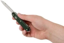 Victorinox Pioneer Alox Green 0.8201.24R4.KTE1 Knivesandtools Edition, Couteau Suisse 13 Victorinox Pioneer Alox Green 0.8201.24R4.KTE1 Knivesandtools Edition, Couteau Suisse -Magasin De Couteaux VT0 8201 24R4 KTE1 06 victorinox
