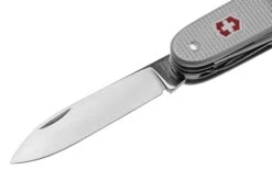 Victorinox Farmer X Alox 0.8271.26 Couteau Suisse -Magasin De Couteaux VT0 8271 26 03 victorinox