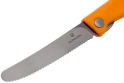 Victorinox SwissClassic 6.7836.F9B Couteau à Légumes Pliant Dentelé, Orange -Magasin De Couteaux VT6 7836 F9B 03 victorinox